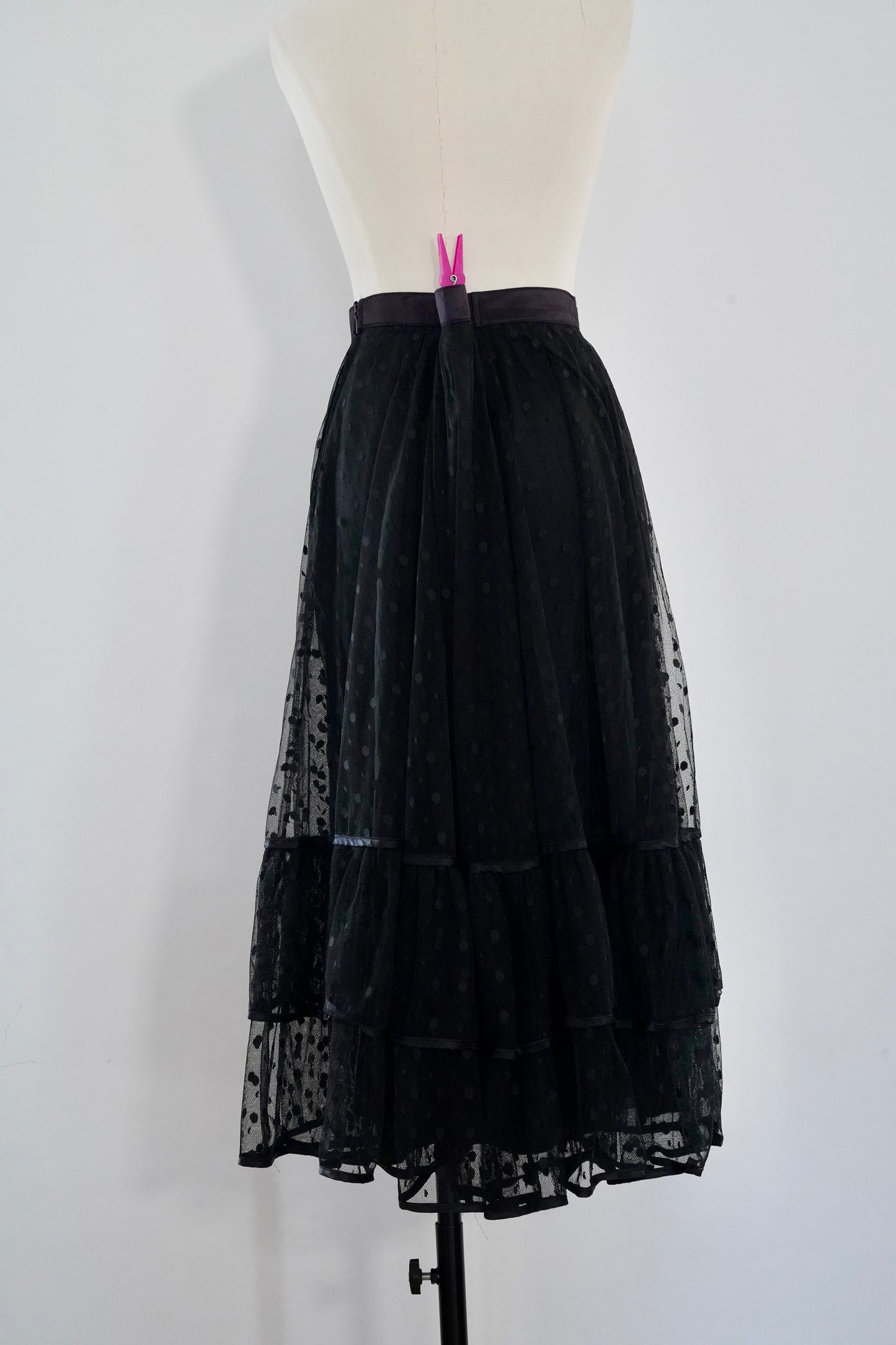 1980s vintage Betty Barclay skirt, size S-M