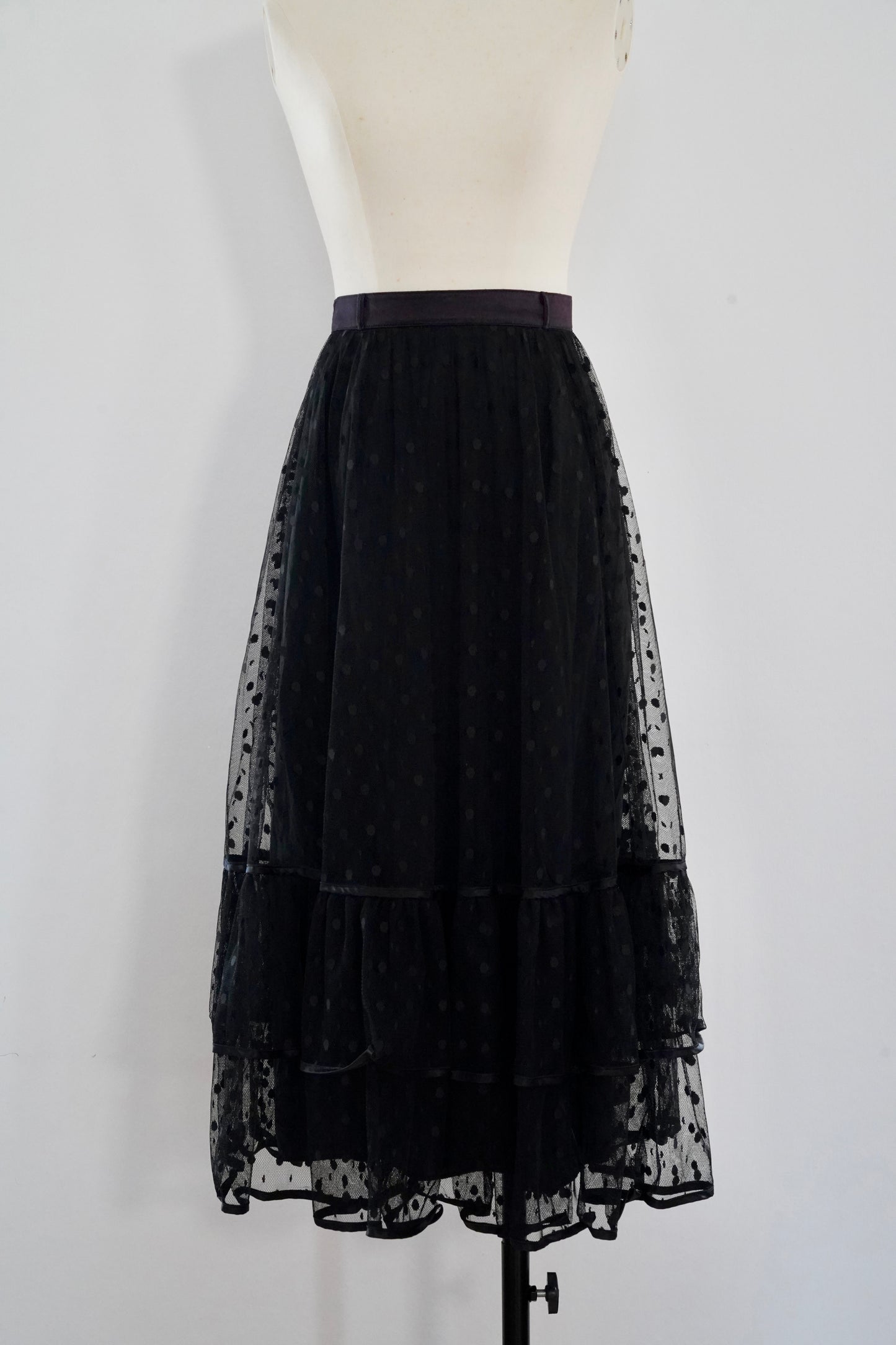 1980s vintage Betty Barclay skirt, size S-M