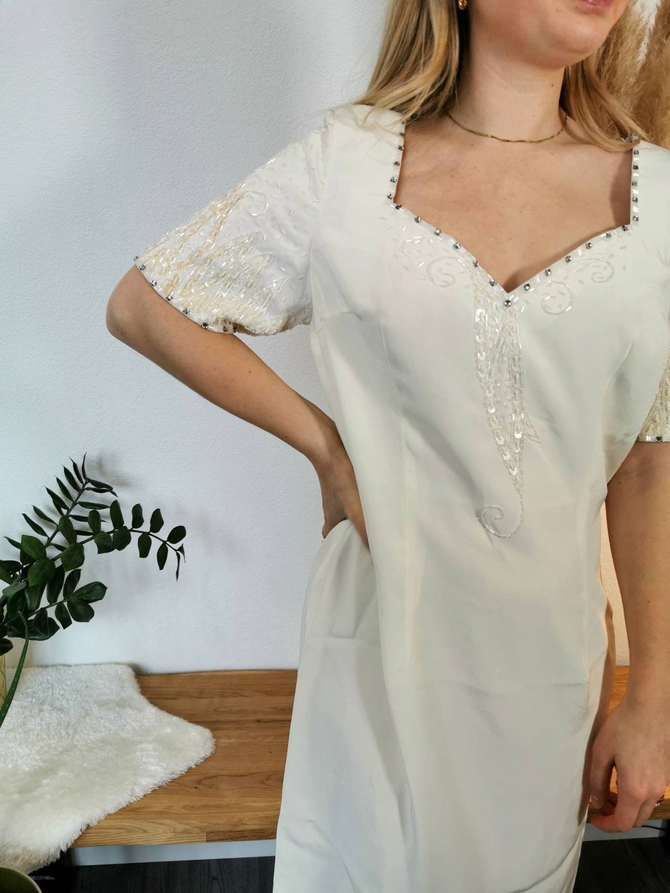 Vintage dress, 1980's beaded pearl midi dress, beaded dress, white dress, dress with pearls, vintage wedding dress M | US 10 | UK 12 | EU 38