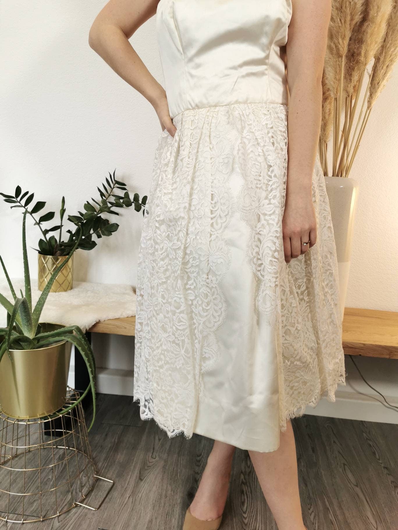 1960s vintage wedding dress, size S