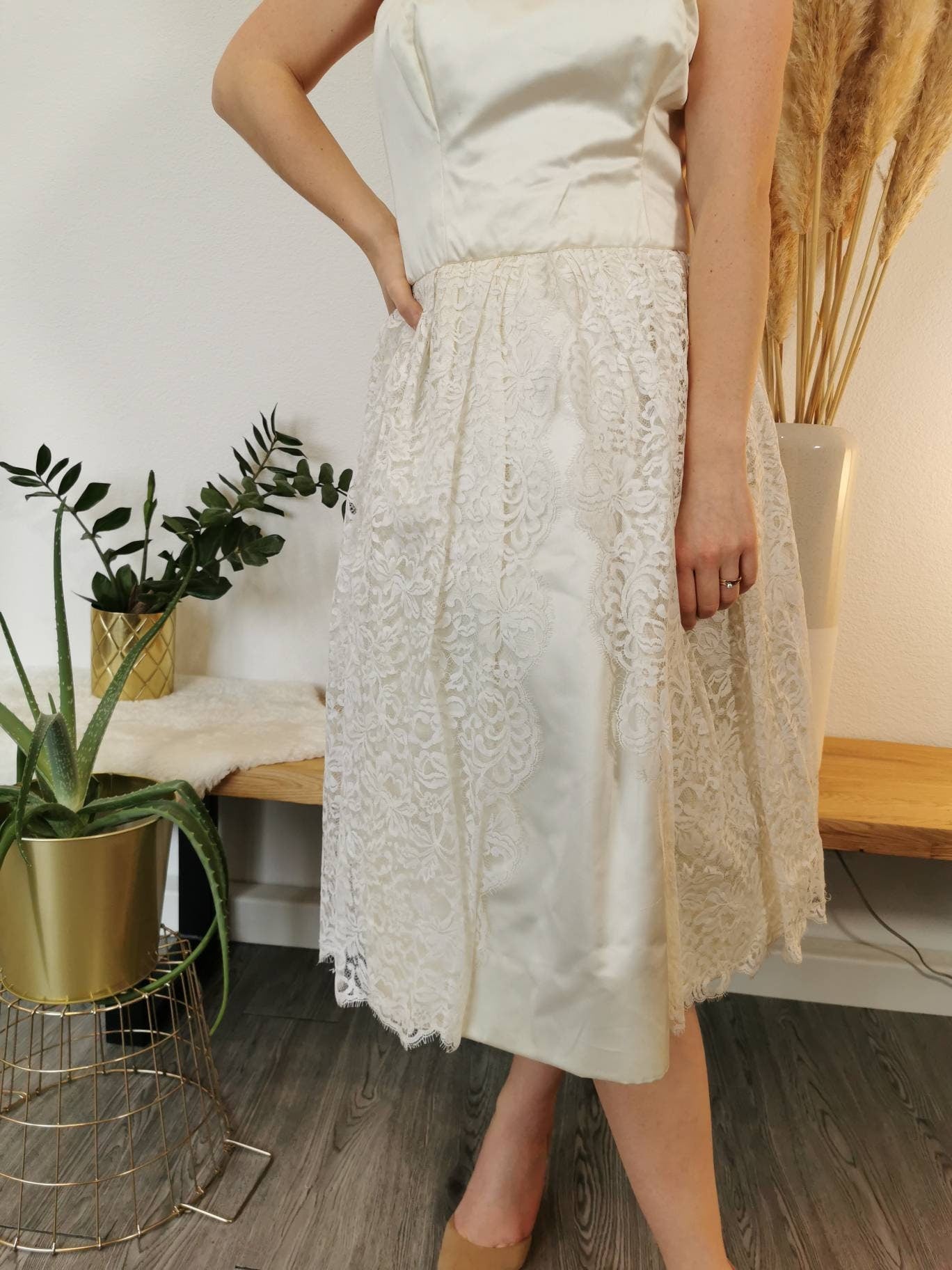 1960s vintage wedding dress, size S