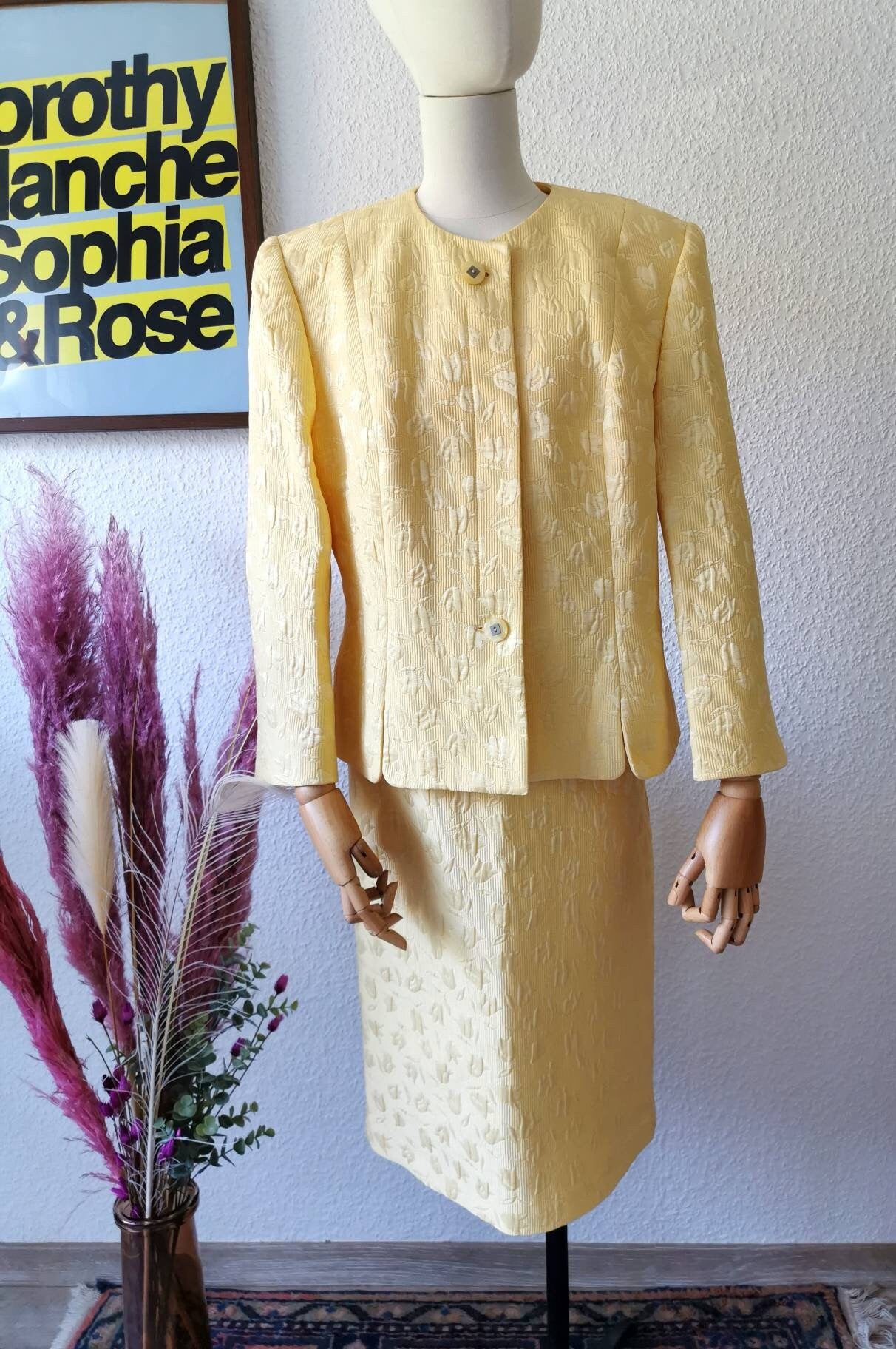 Vintage Set, 1980's Deadstock Basler Rock und Blazer Set mit Tulpen, Seide und Baumwolle, weiches Gelb Gr. M | US 6-8 | UK 10-12 | 38-40