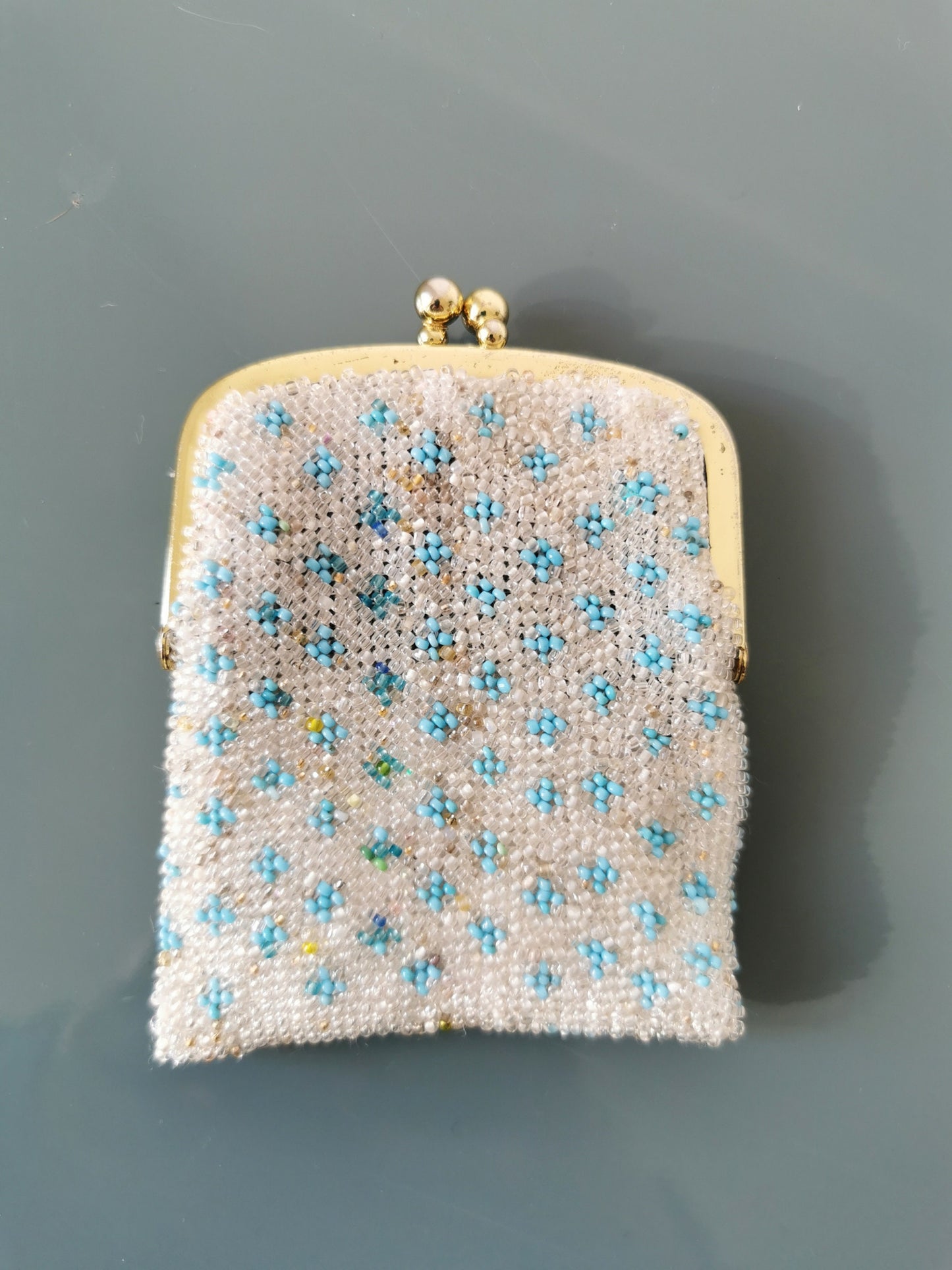 Vintage purse, 1960s Portemonnaie, handmade, beaded wallet, flower design, boho, hippie, rockabilly, pin-up