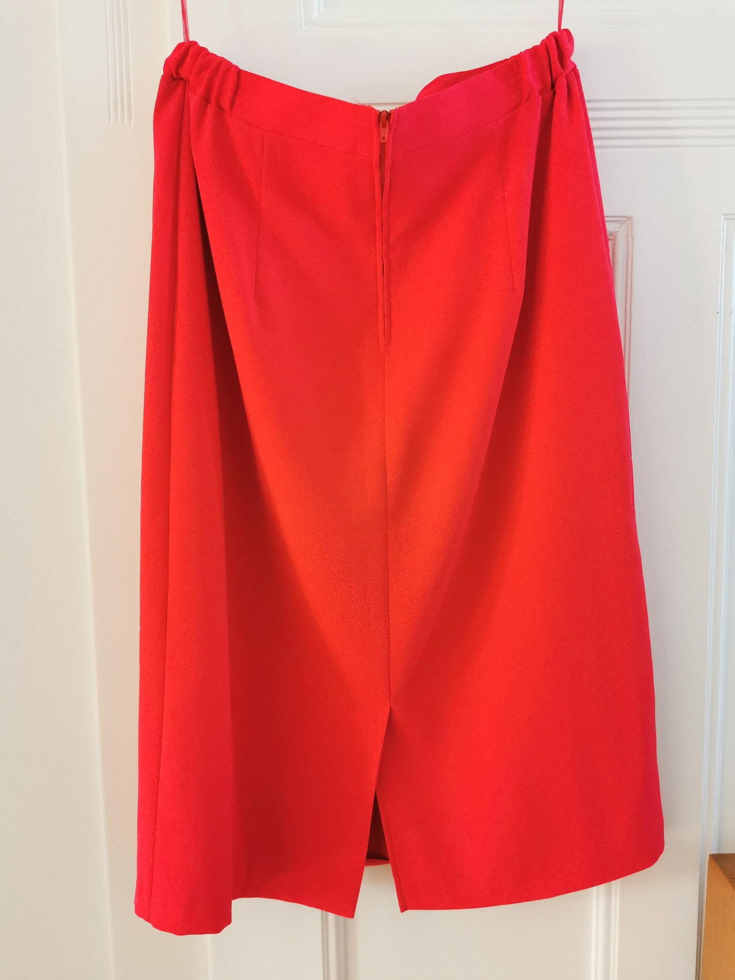 Vintage skirt, 1980's red pencil skirt, Size US 10-12 | UK 14-16 | EU 42-44