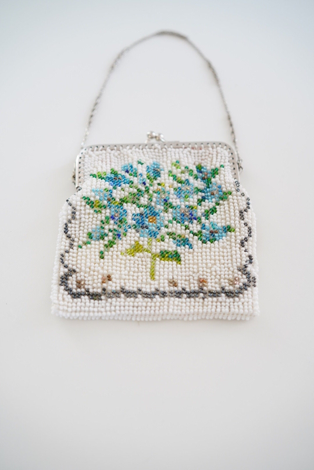 Vintage purse, 1970s handmade beaded handbag with blue flowers, rockabilly, pin-up, hippie, boho, vintage accessories